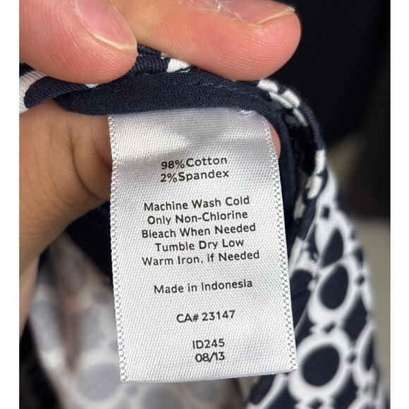 Talbots Women’s 18 Plus Navy Blue White Geometric Heritage Crop Stretch Pants - Picture 6 of 6